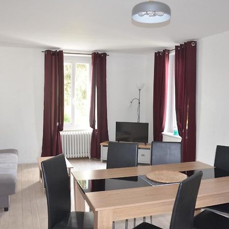Au Bord De L'Eau Appartement 50 M2 Chambon-sur-Voueize Luaran gambar
