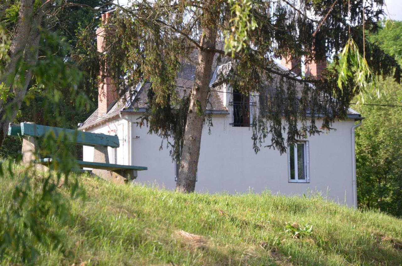 Au Bord De L'Eau Appartement 50 M2 Chambon-sur-Voueize Luaran gambar